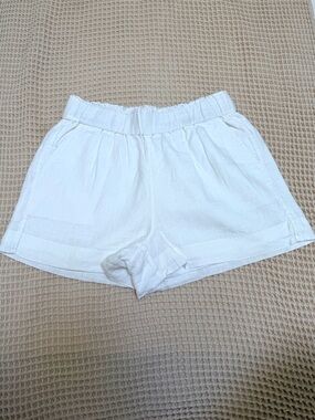 J. Crew White High-Waist Pull On  Linen Shorts